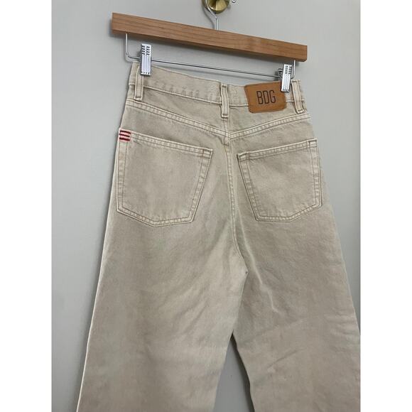 BDG Urban Outfitters Minimalist Funky High & Wide A-Line Leg Beige Denim 26 - Picture 3 of 7